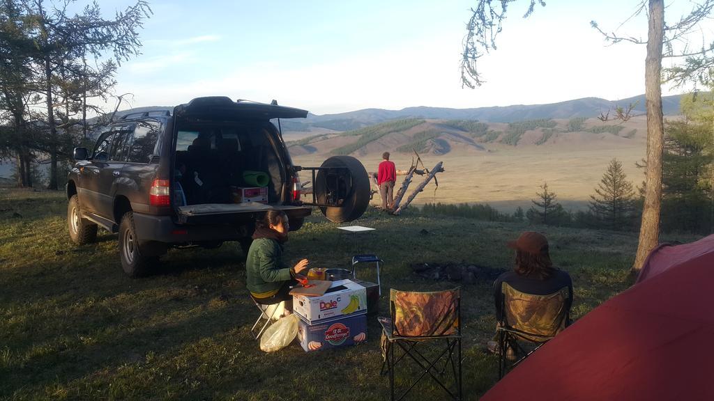 Vast Mongolia Tour & Hostel Ulaanbaatar Bagian luar foto